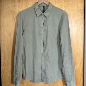 Lululemon Men’s Shirt